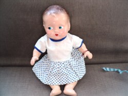 12'' CIRCA 1940S ALL COMPO JOINTED BABY DOLL, DRESS, HAT 676
